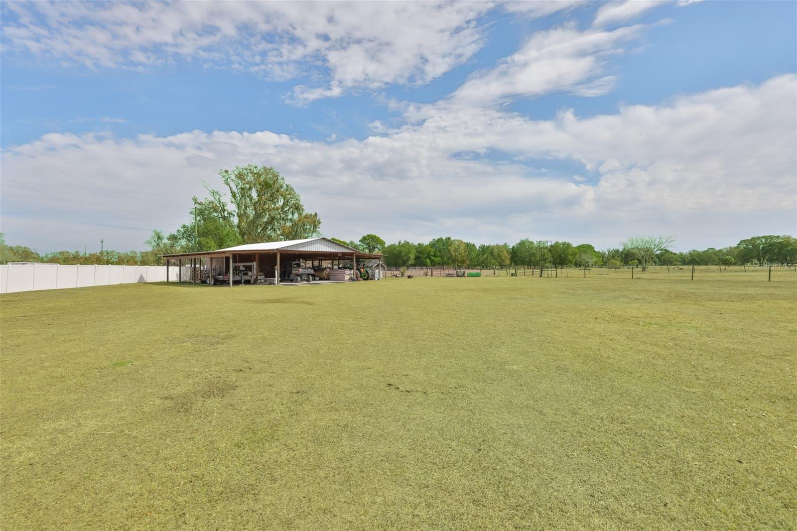 Image 60 of 100 For 7510 Lithia Pinecrest Road