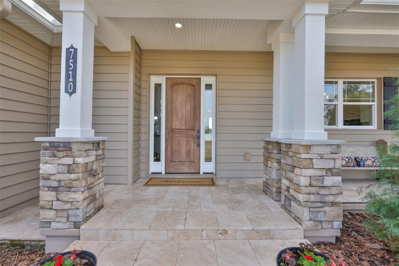 Image 8 of 100 For 7510 Lithia Pinecrest Road