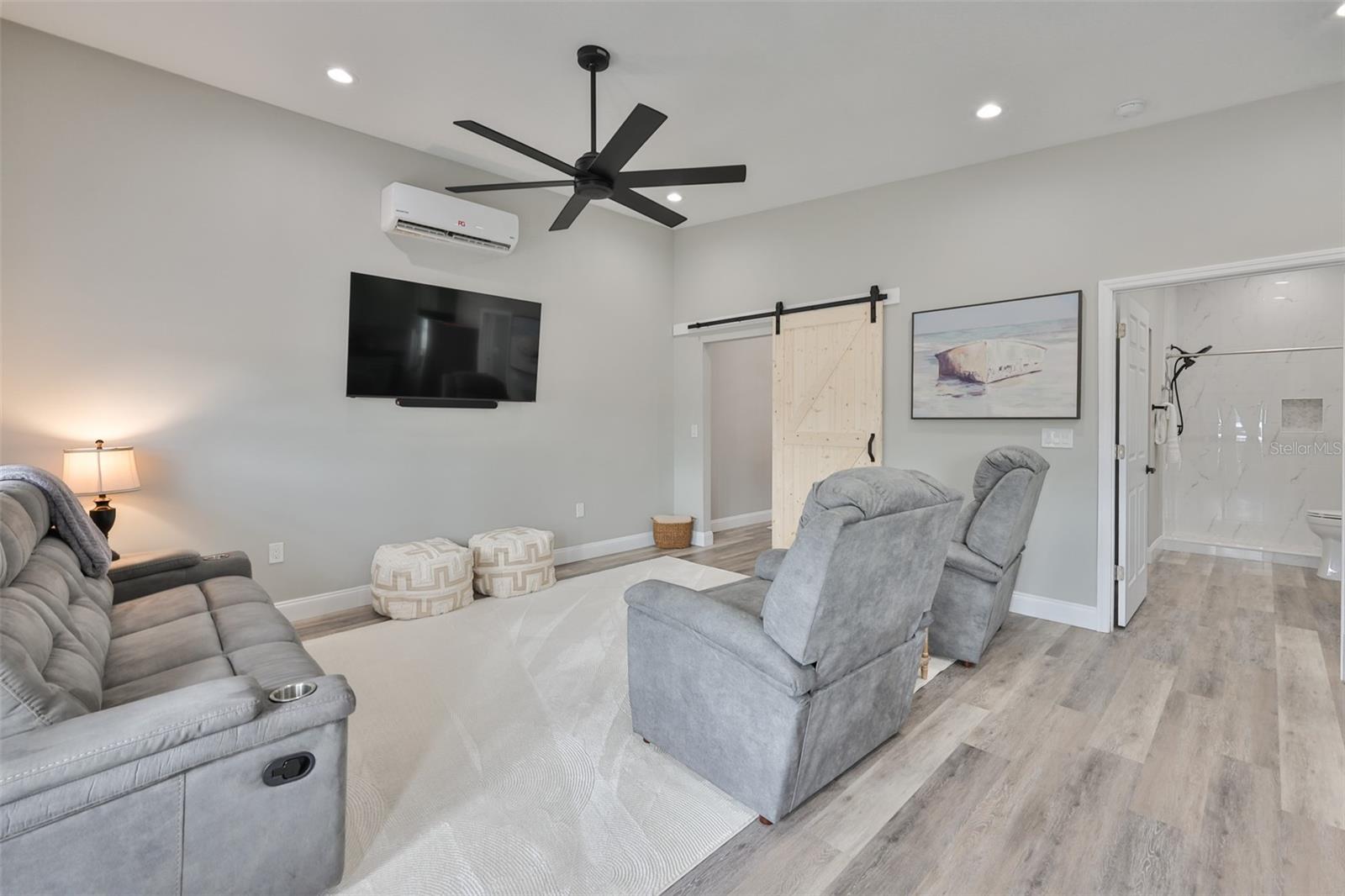 Image 84 of 100 For 7510 Lithia Pinecrest Road