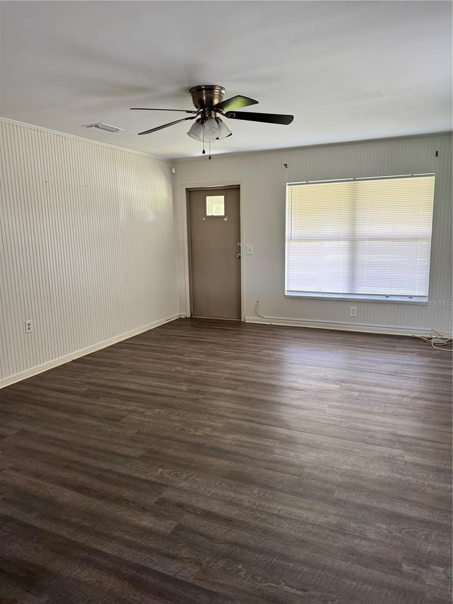 Image 97 of 100 For 7510 Lithia Pinecrest Road