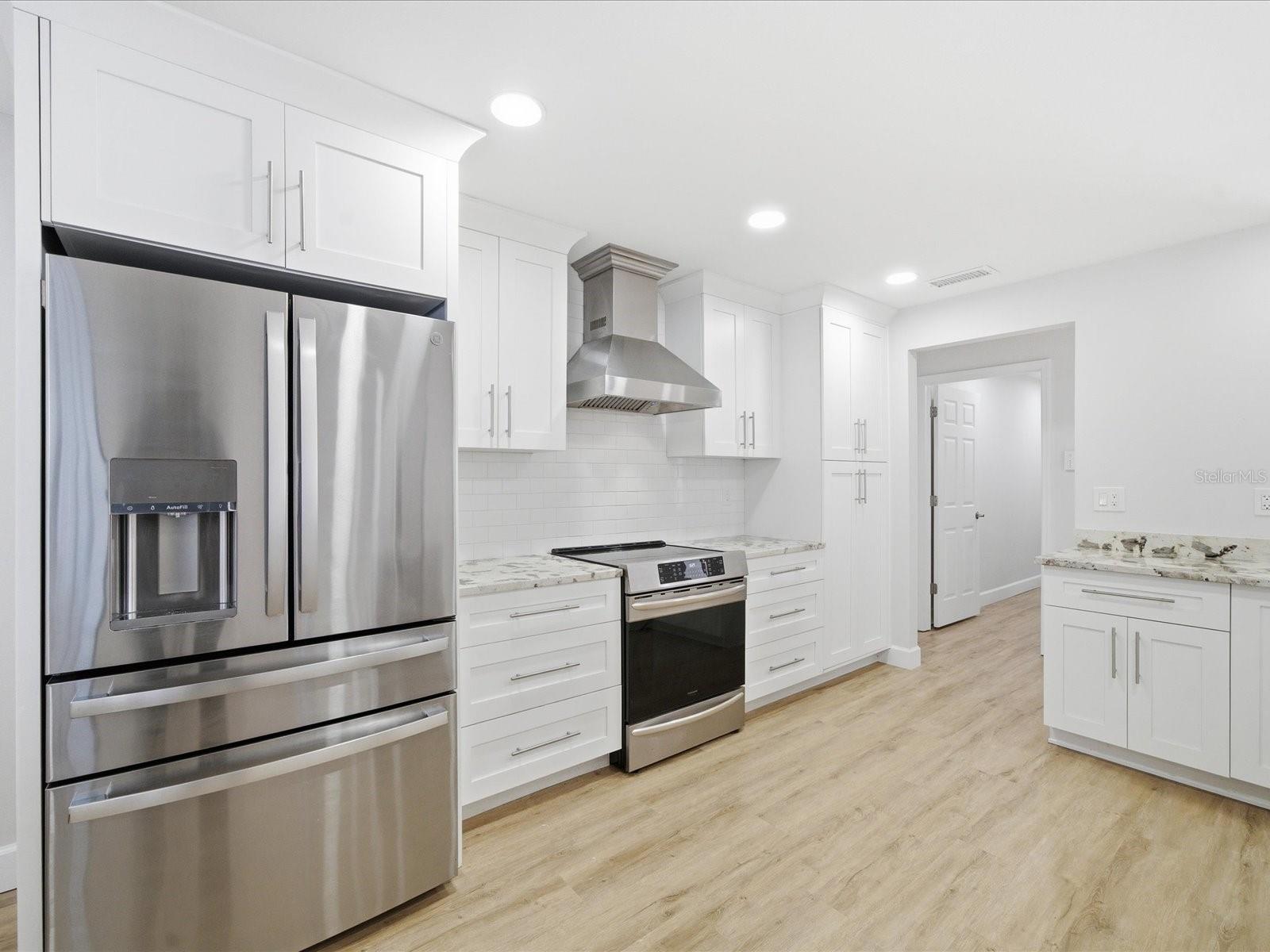 Image 11 of 48 For 4703 Orange Grove Way