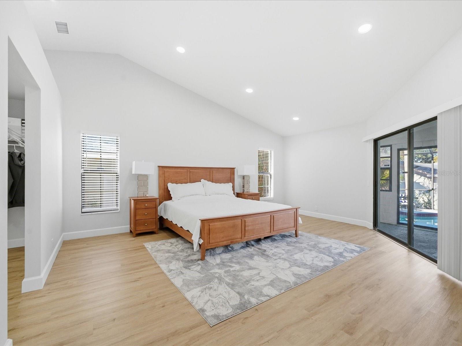 Image 25 of 48 For 4703 Orange Grove Way