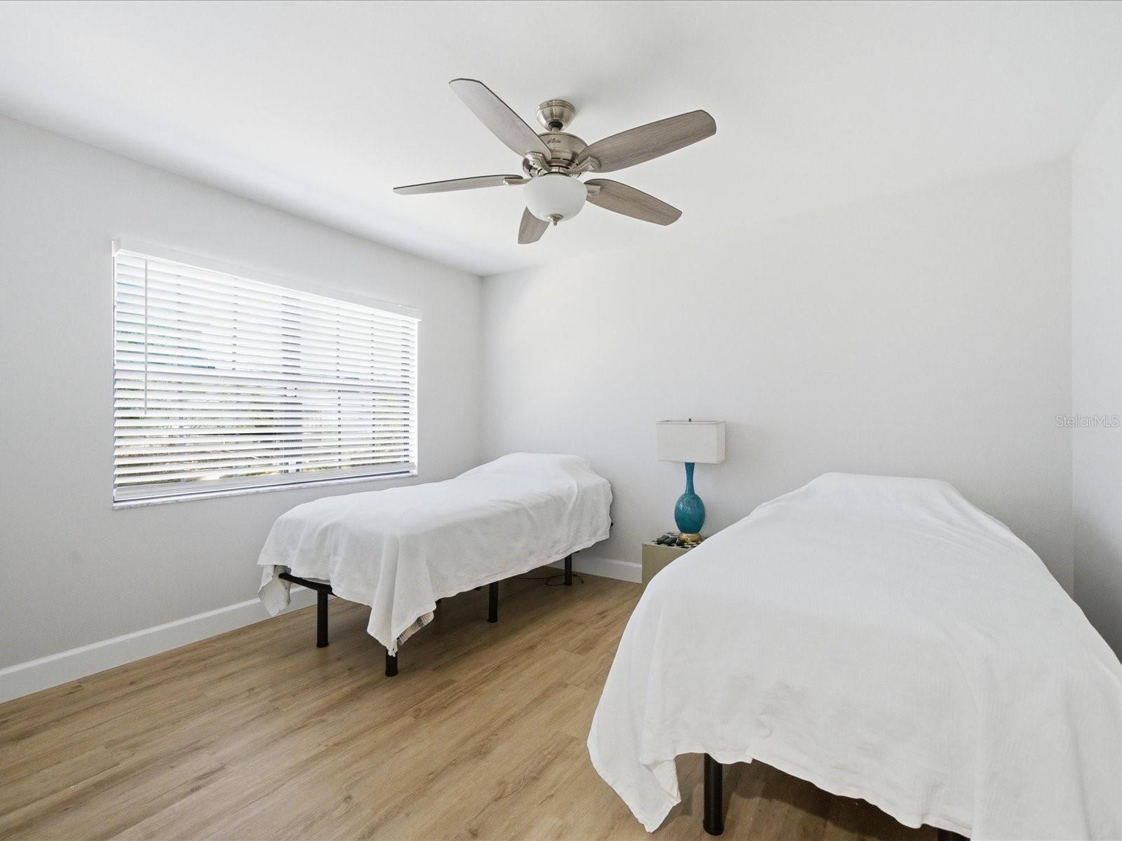 Image 36 of 48 For 4703 Orange Grove Way