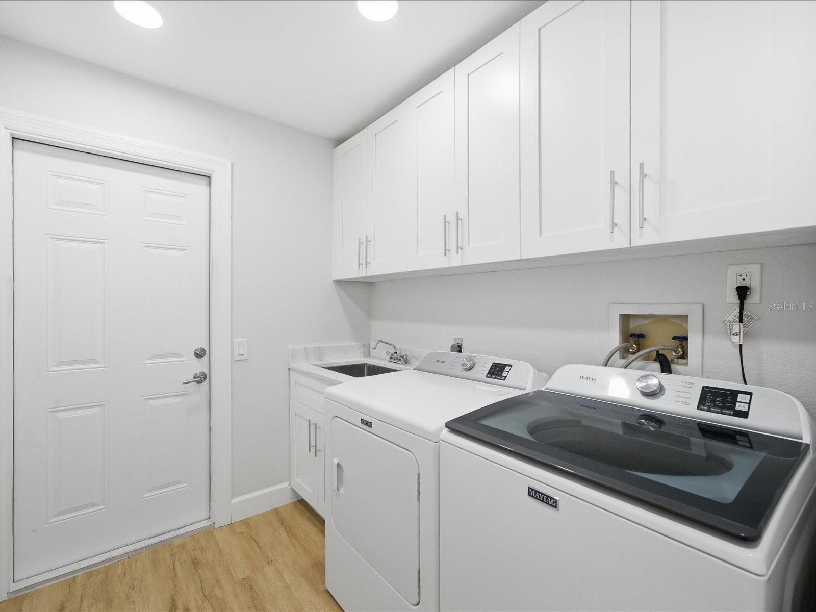 Image 39 of 48 For 4703 Orange Grove Way