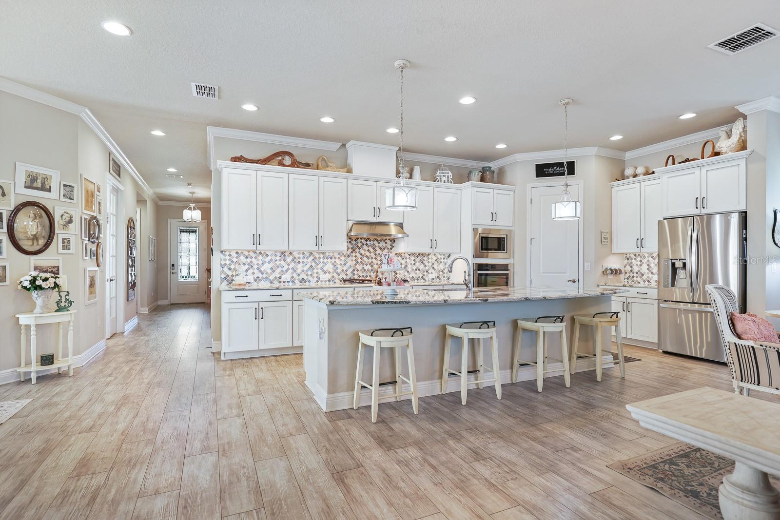 Image 13 of 63 For 13939 Swallow Hill Drive