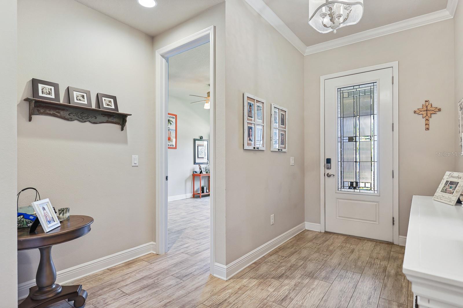 Image 5 of 63 For 13939 Swallow Hill Drive