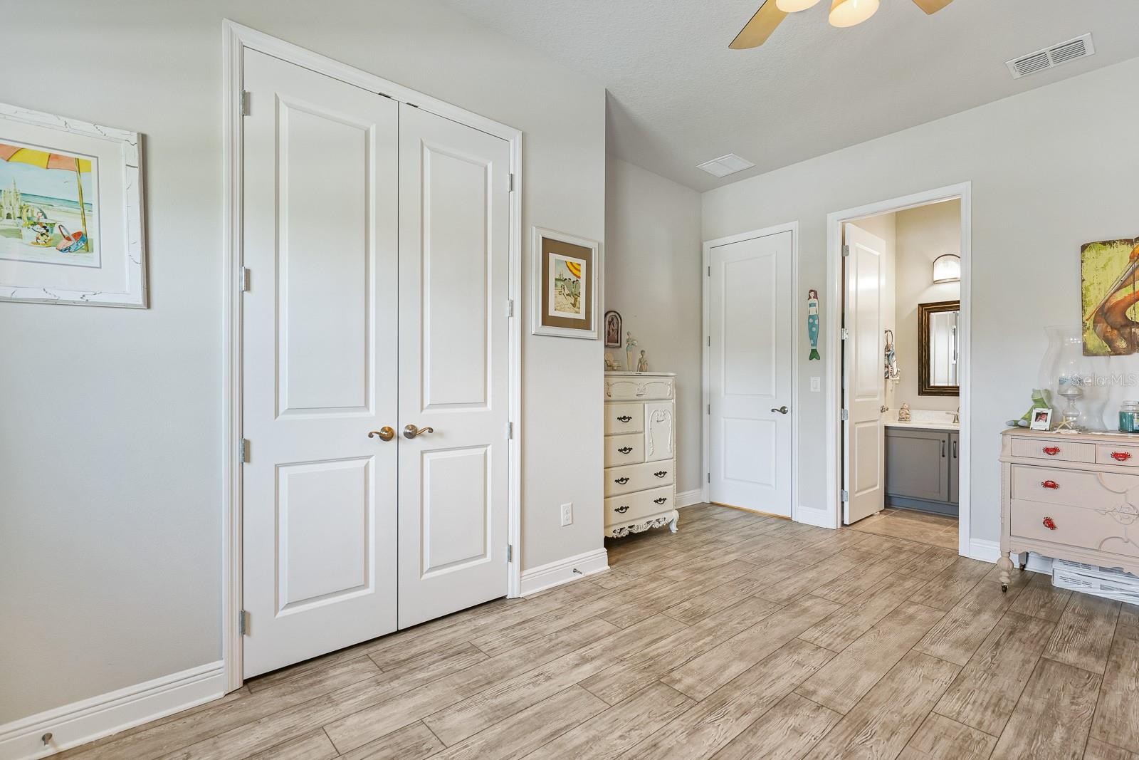 Image 7 of 63 For 13939 Swallow Hill Drive