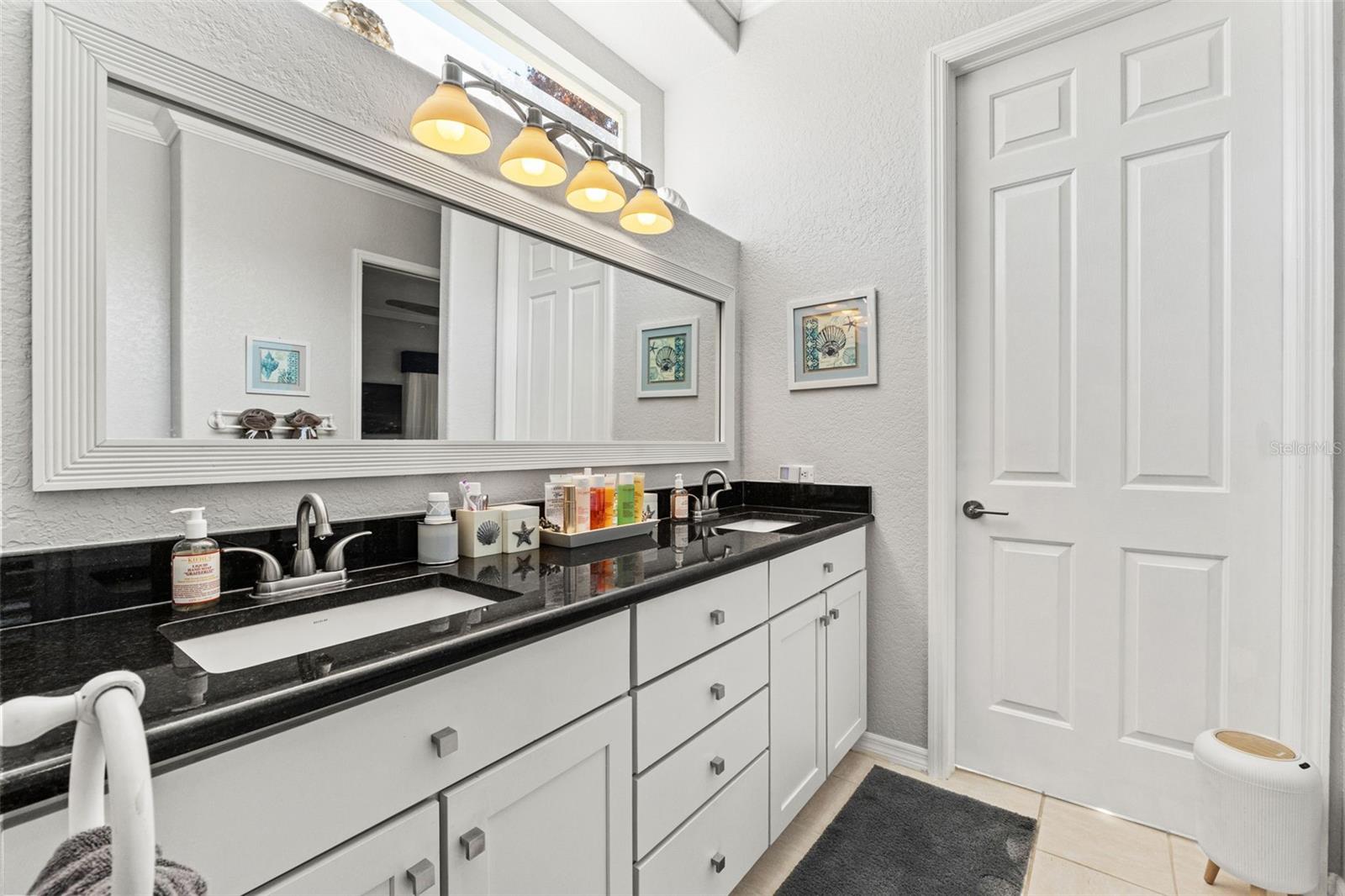 Image 44 of 83 For 4033 Chesterfield Drive