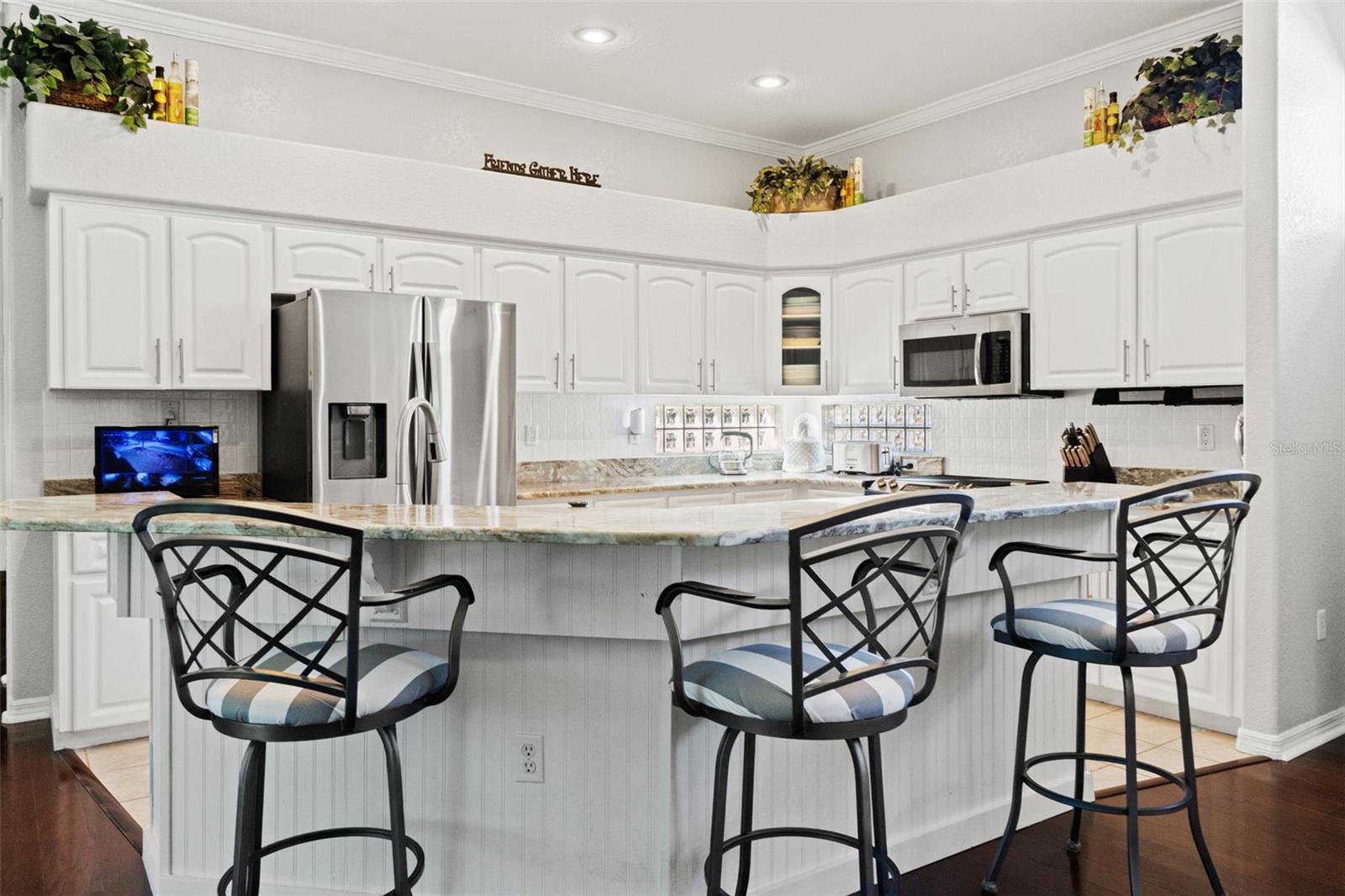 Image 63 of 83 For 4033 Chesterfield Drive