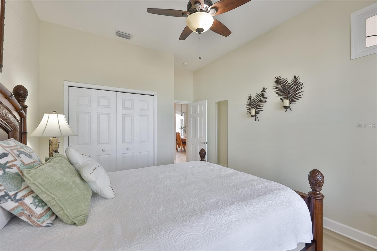 Image 28 of 63 For 6026 Seaside Drive