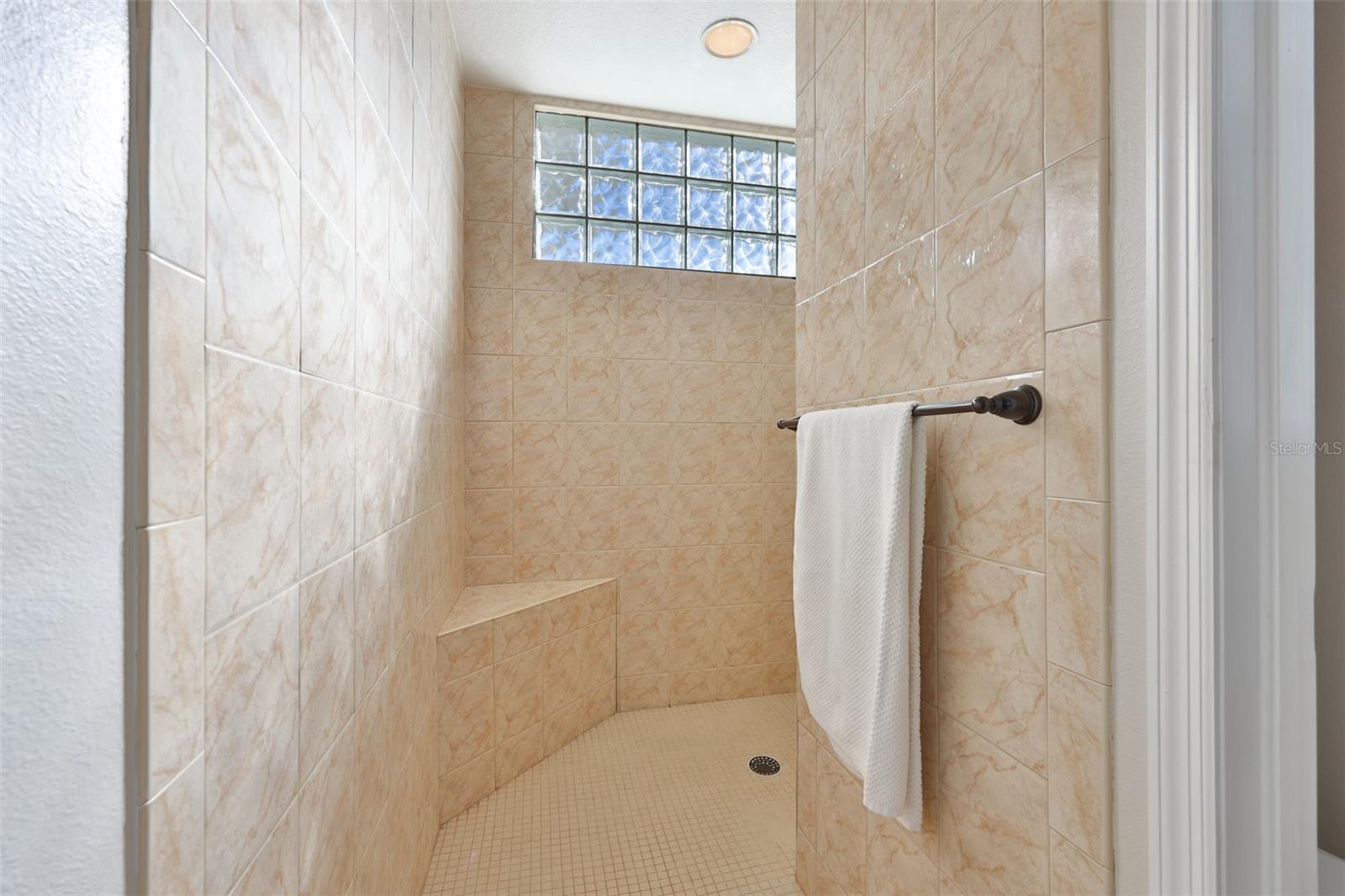 Image 29 of 63 For 6026 Seaside Drive