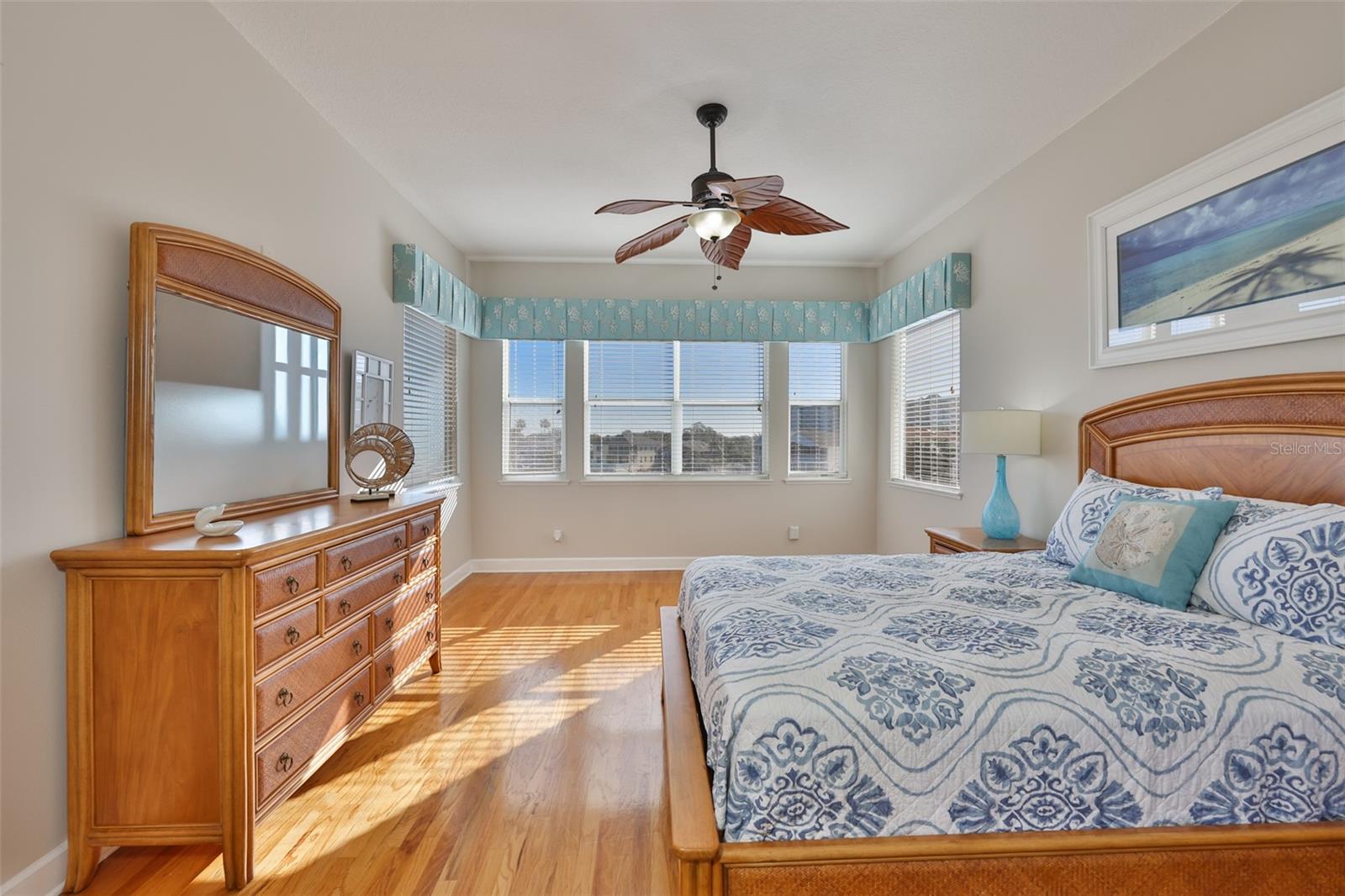 Image 33 of 63 For 6026 Seaside Drive