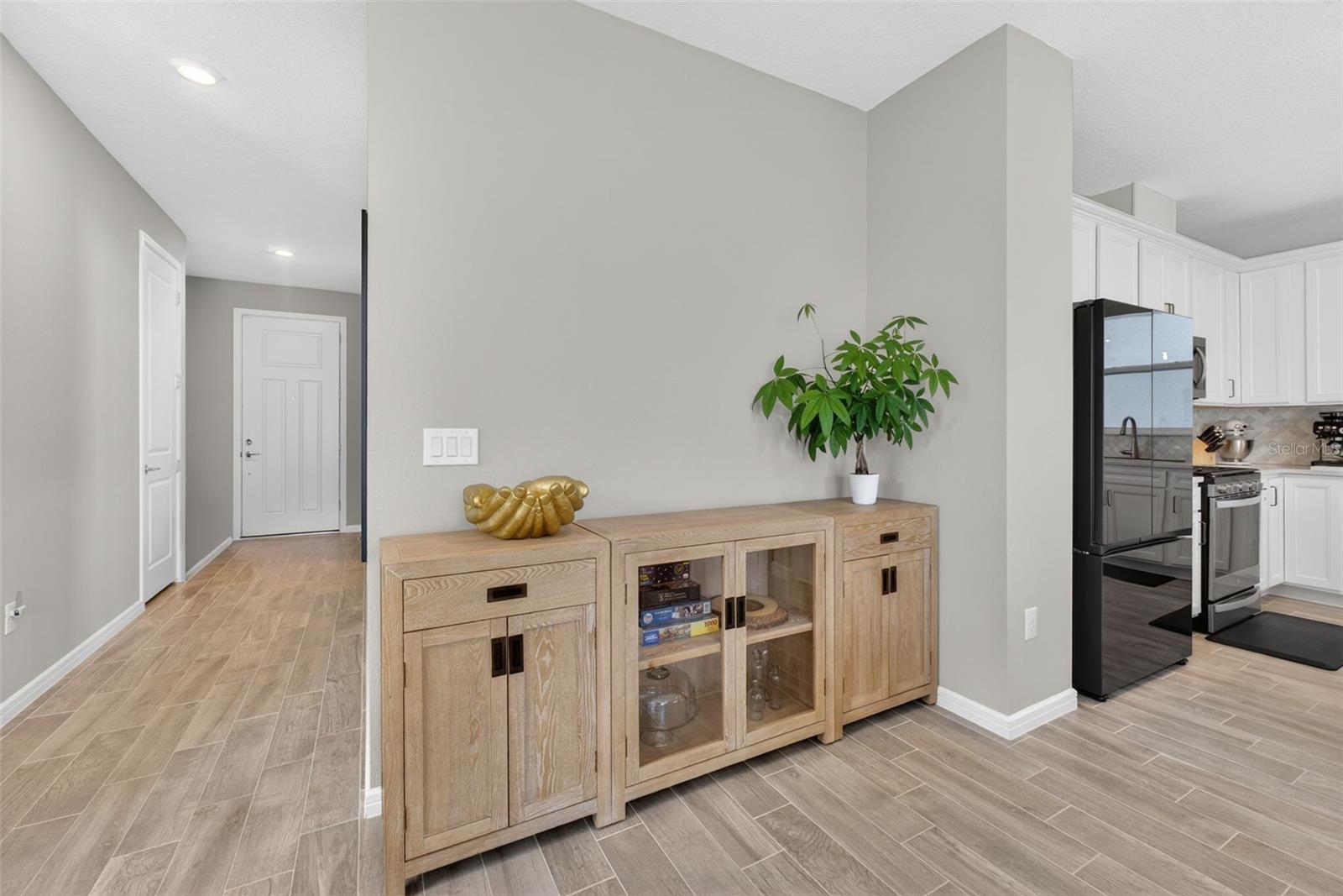 Listing photo id 19 for 18132 Ramble On Way