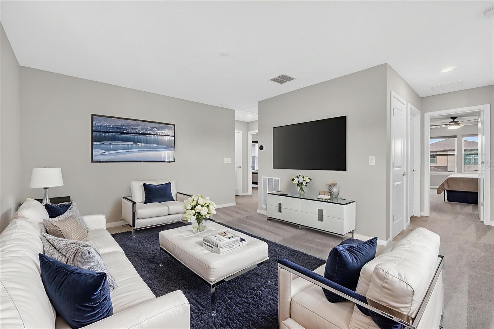 Listing photo id 30 for 18132 Ramble On Way