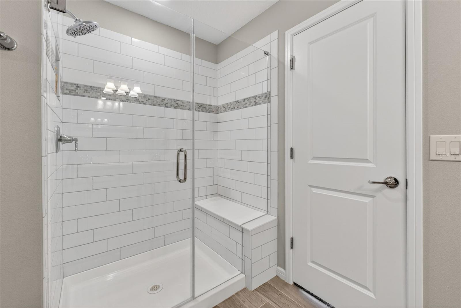 Listing photo id 40 for 18132 Ramble On Way