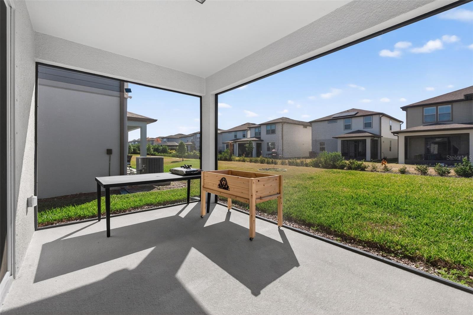 Listing photo id 53 for 18132 Ramble On Way