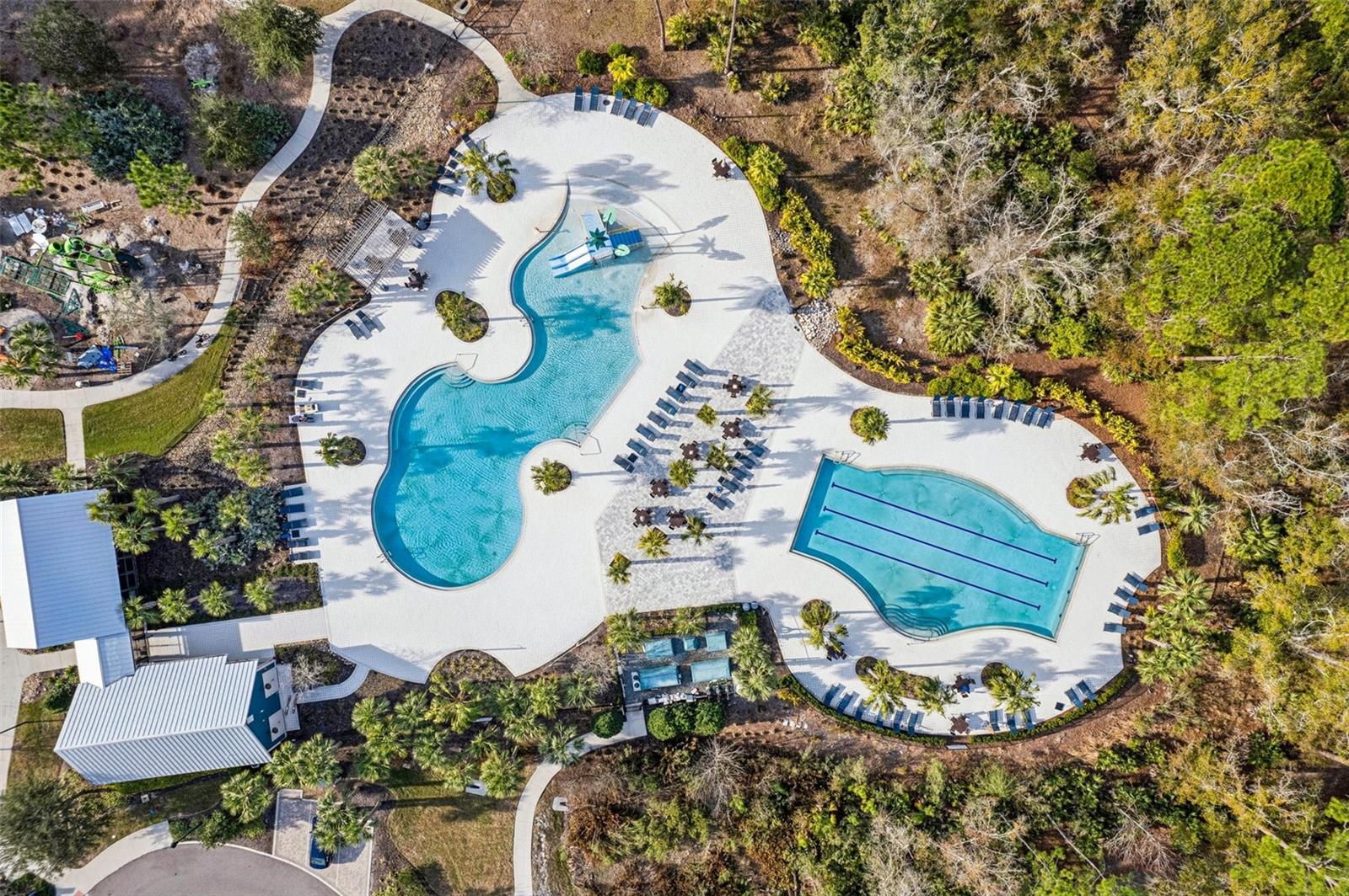 Listing photo id 80 for 18132 Ramble On Way