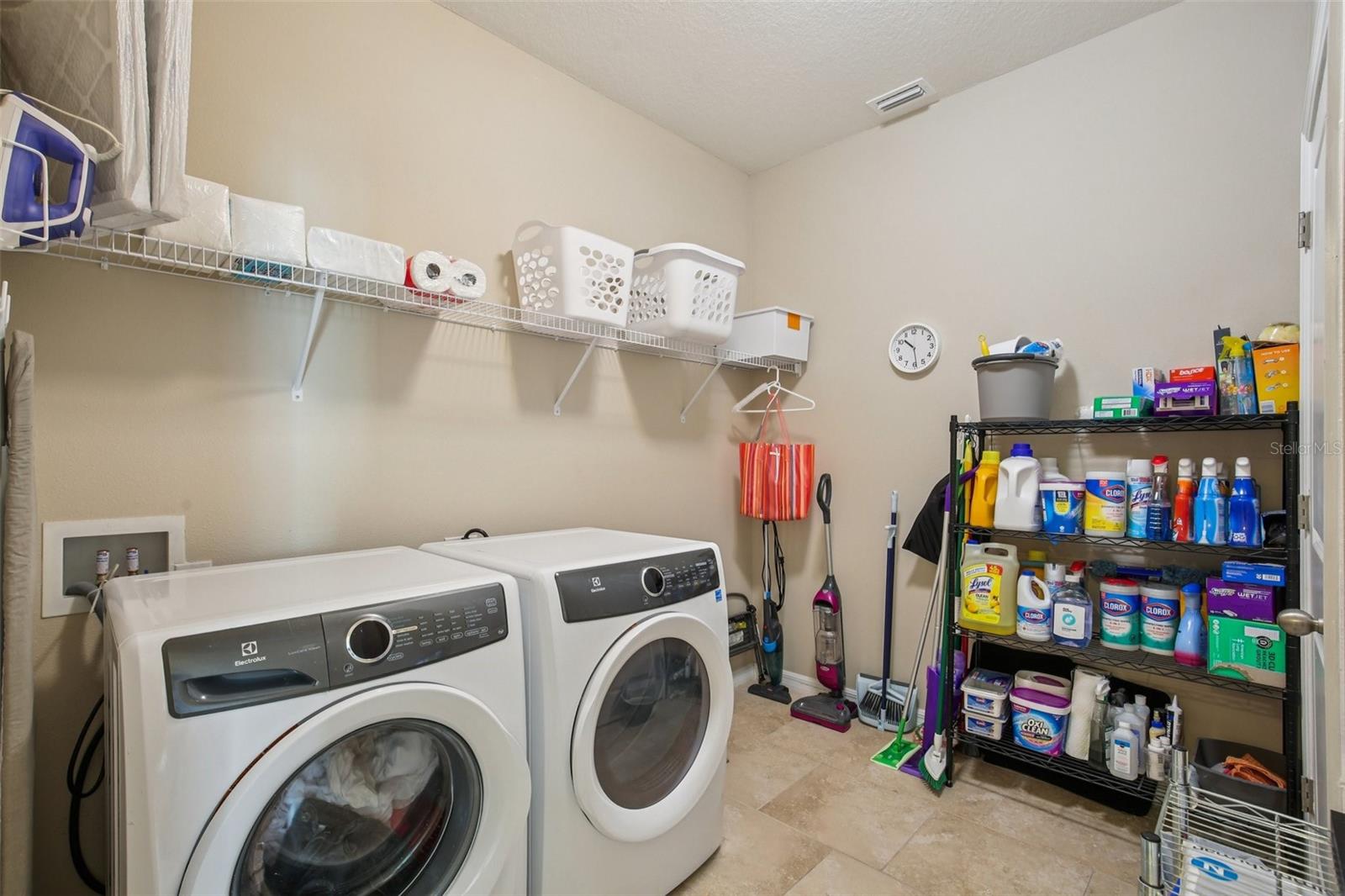 Image 14 of 45 For 32030 Goddard Drive