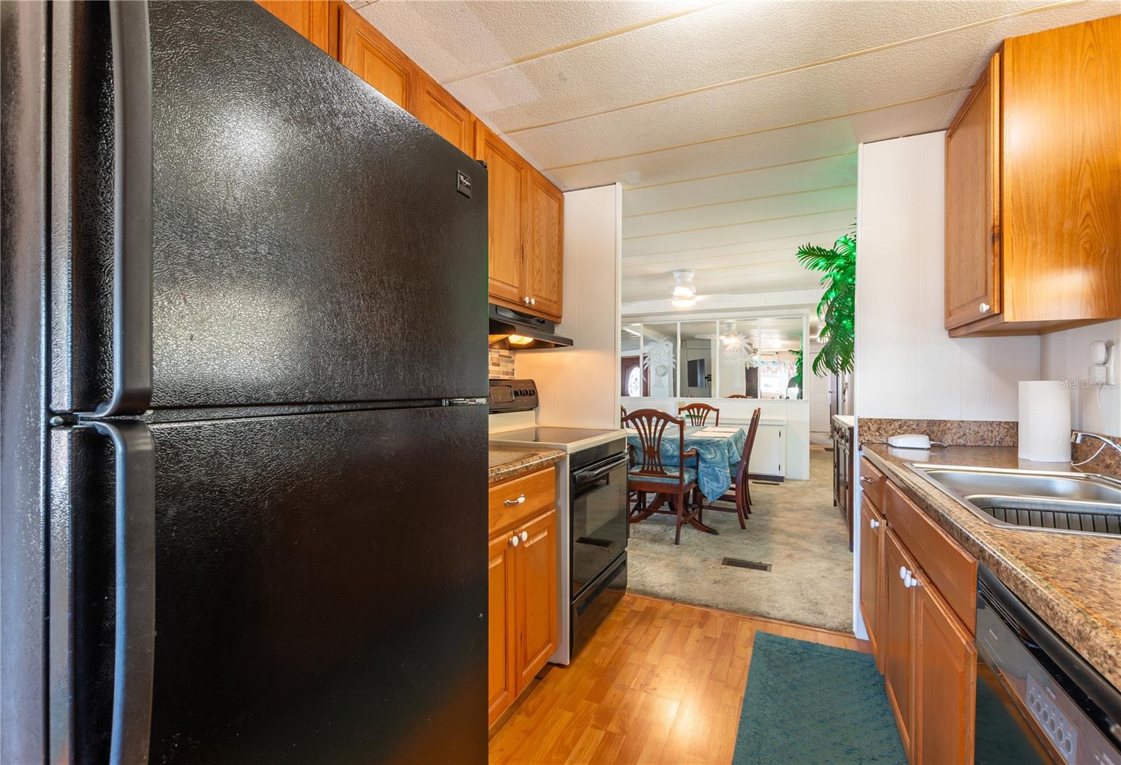 Image 11 of 100 For 5404 Waters Street