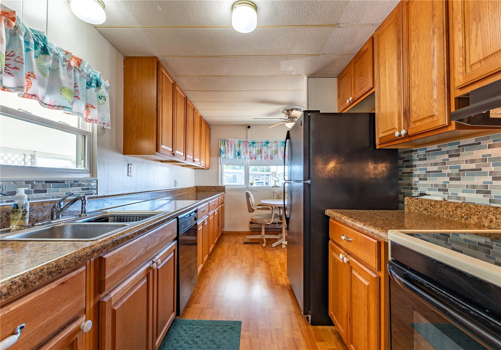 Image 13 of 100 For 5404 Waters Street