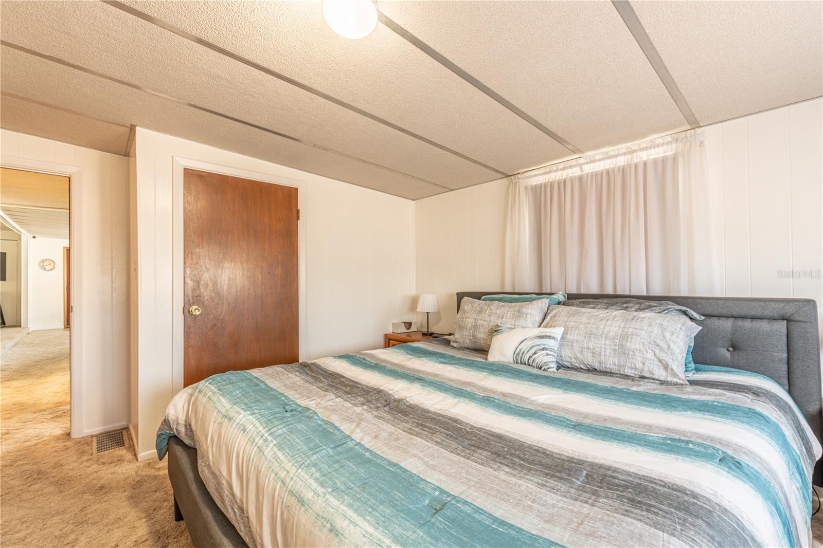 Image 28 of 100 For 5404 Waters Street