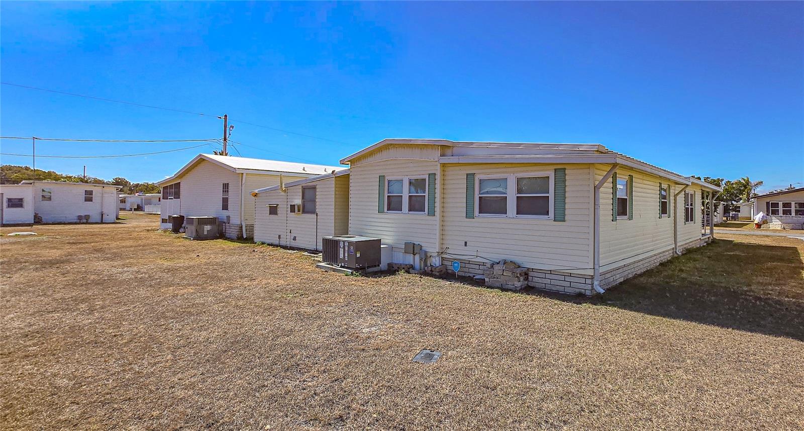 Image 3 of 100 For 5404 Waters Street