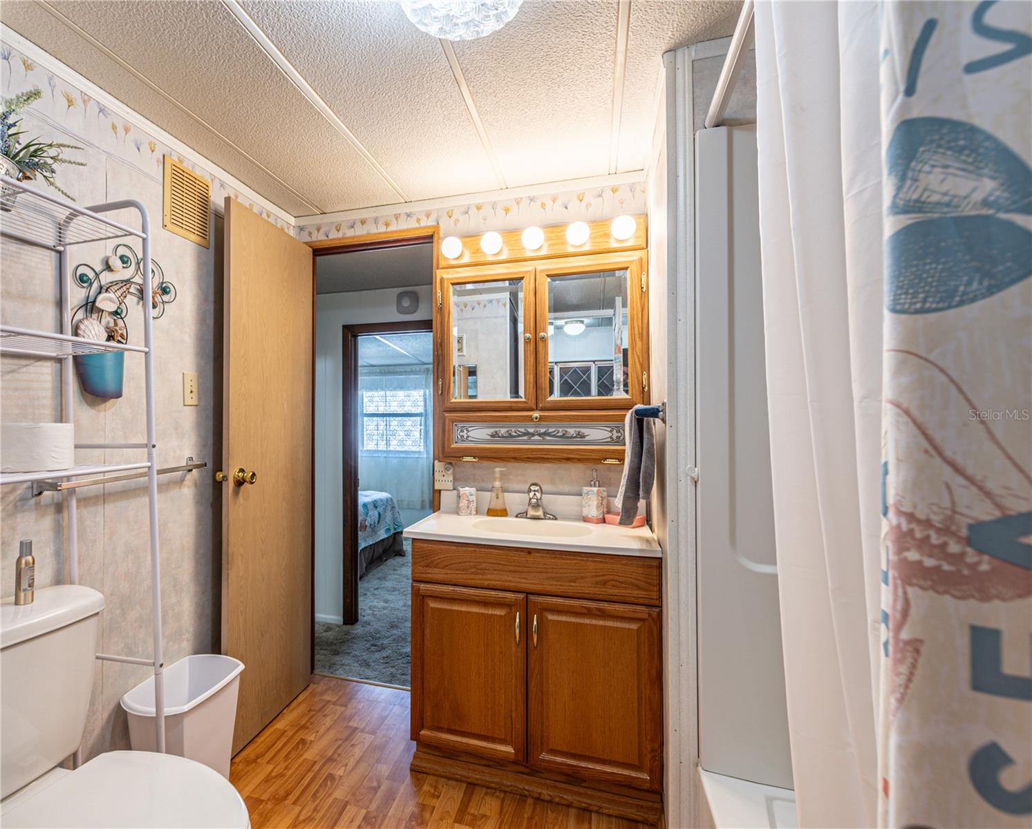 Image 30 of 100 For 5404 Waters Street