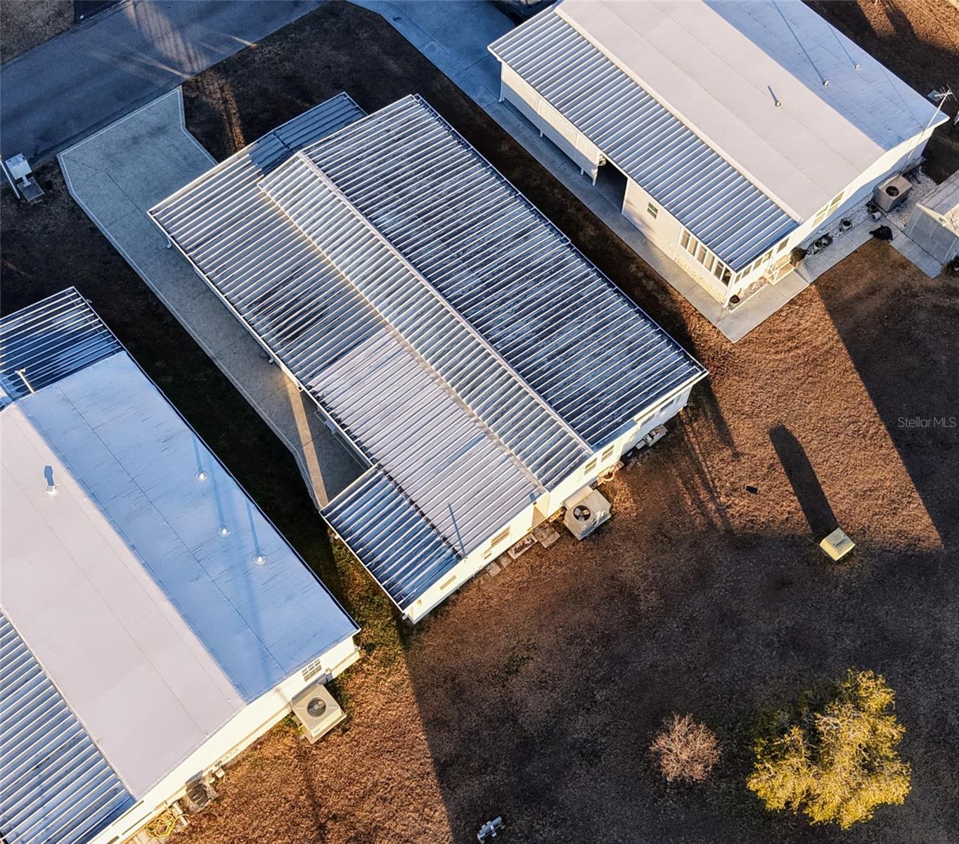 Image 52 of 100 For 5404 Waters Street