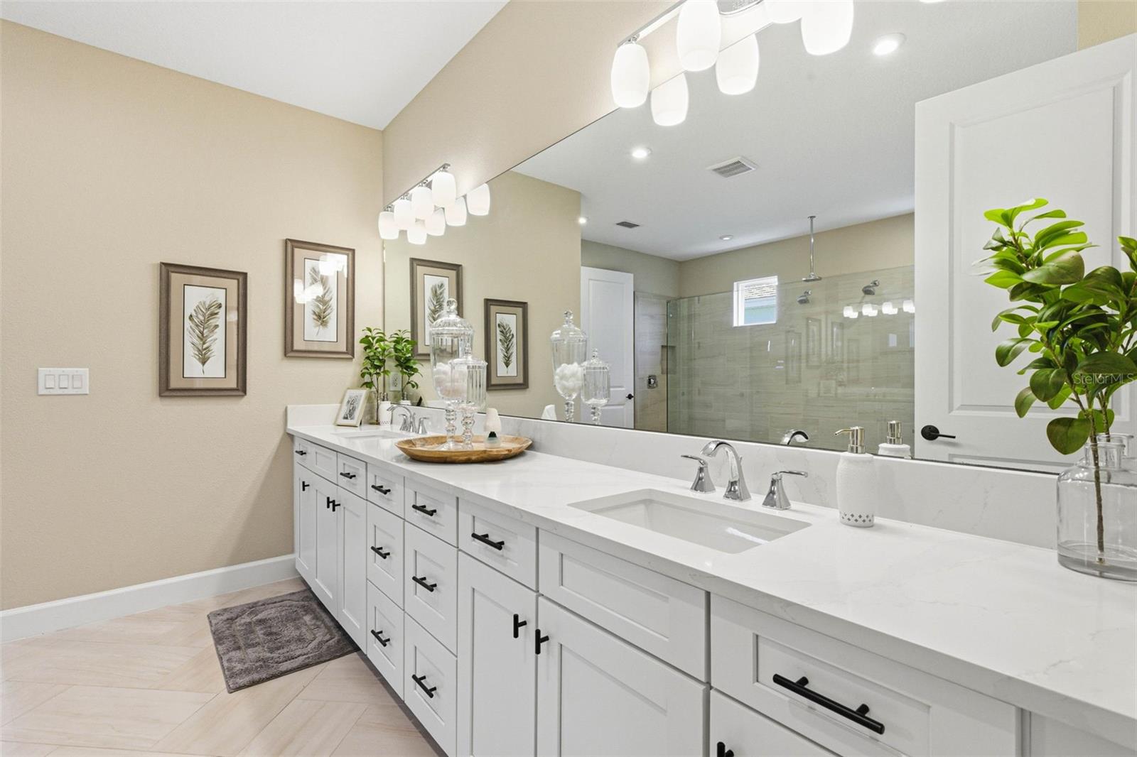 Listing photo id 26 for 33332 Castaway Loop