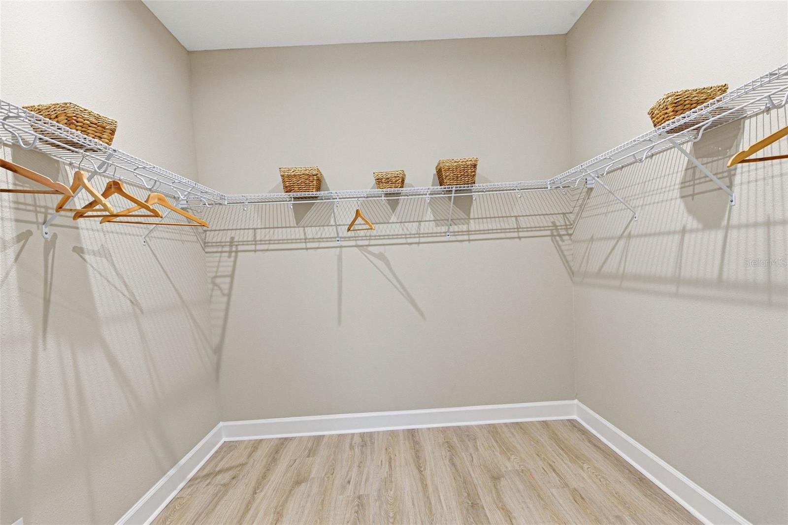 Listing photo id 27 for 33332 Castaway Loop