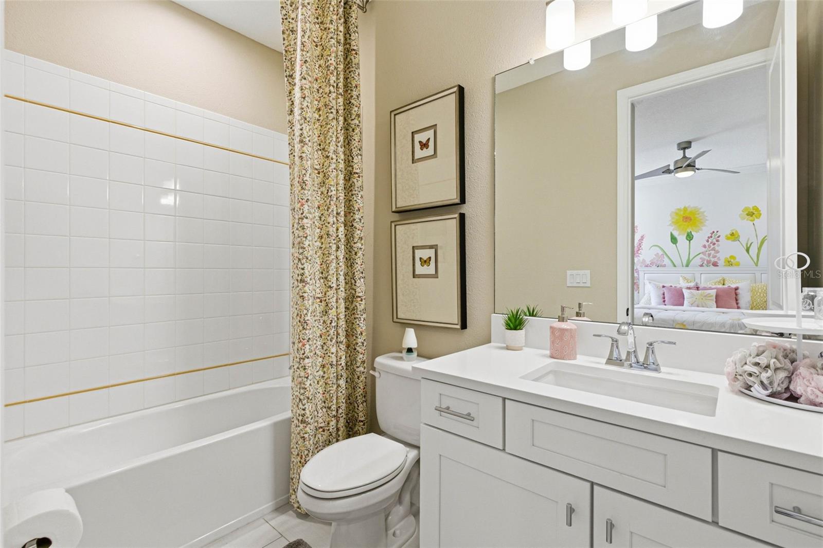 Listing photo id 33 for 33332 Castaway Loop