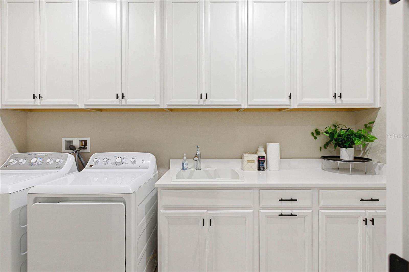 Listing photo id 38 for 33332 Castaway Loop