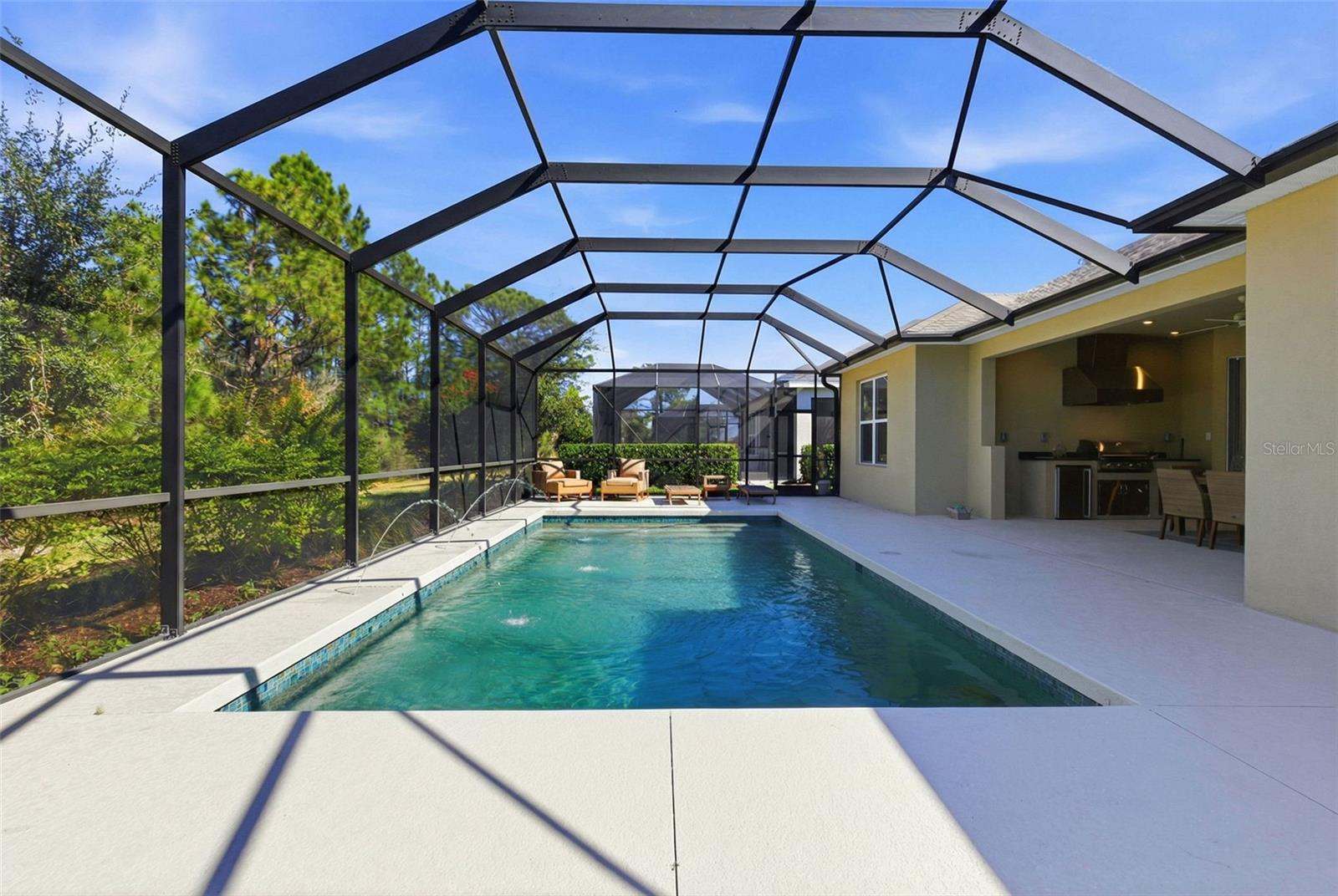 Listing photo id 40 for 33332 Castaway Loop