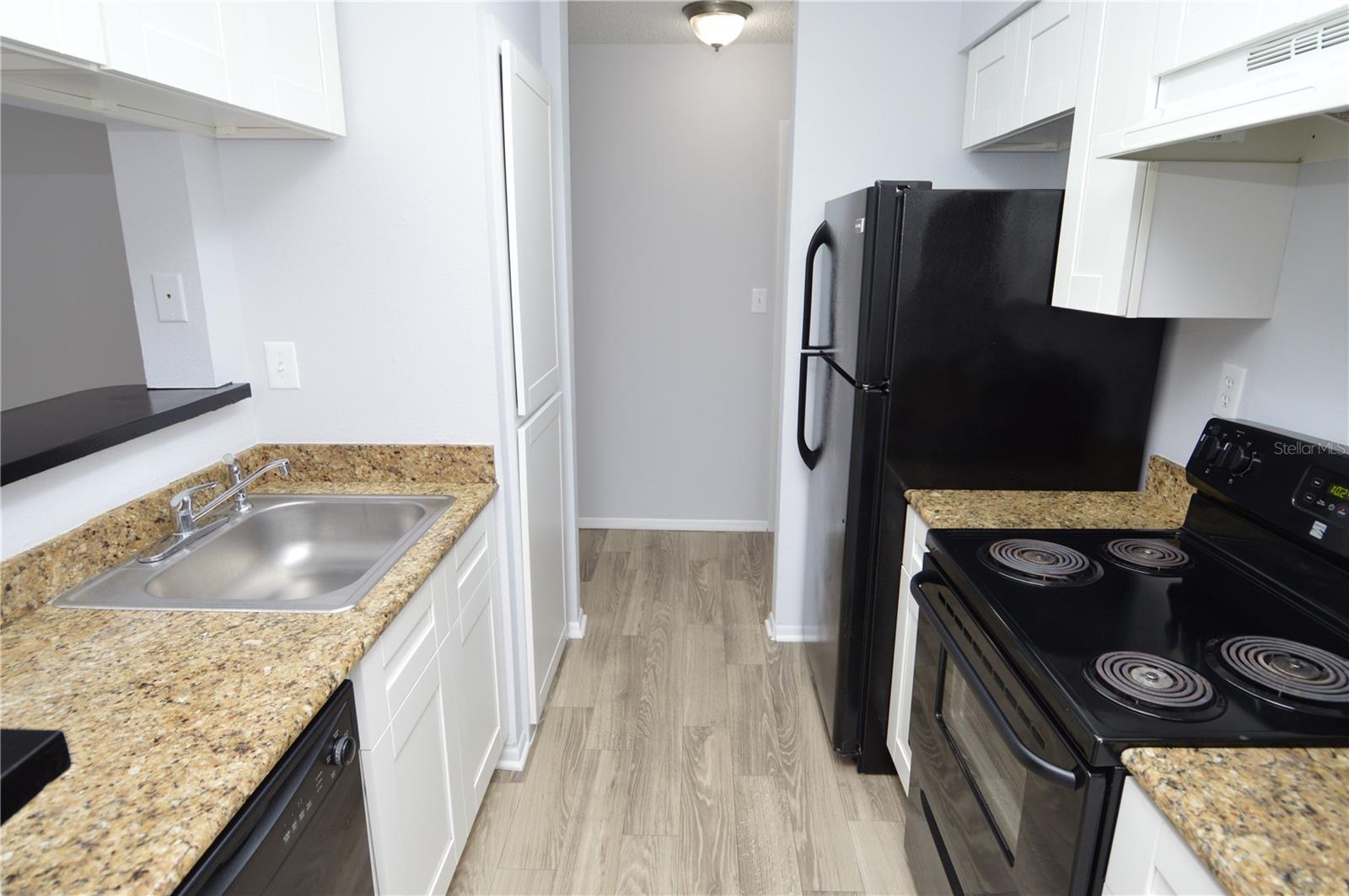 Image 6 of 87 For 8722 Mallard Reserve Drive 202