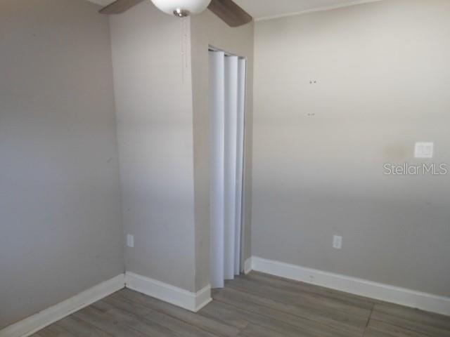 Image 30 of 33 For 8421 Orangeview Avenue