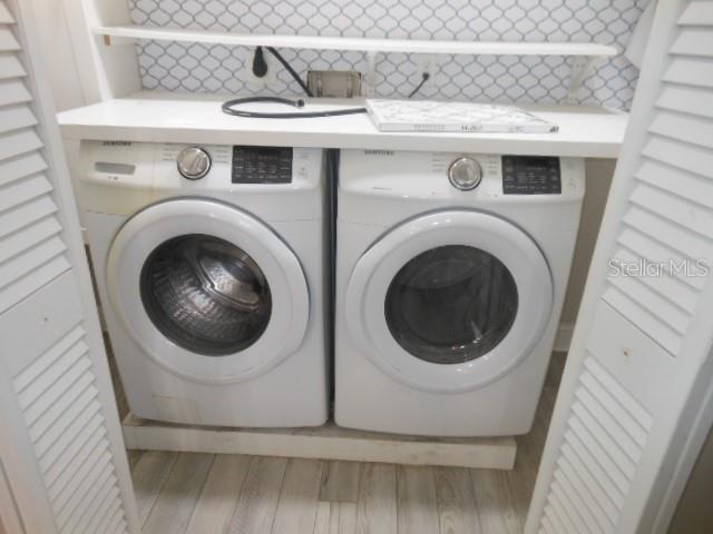 Image 32 of 33 For 8421 Orangeview Avenue