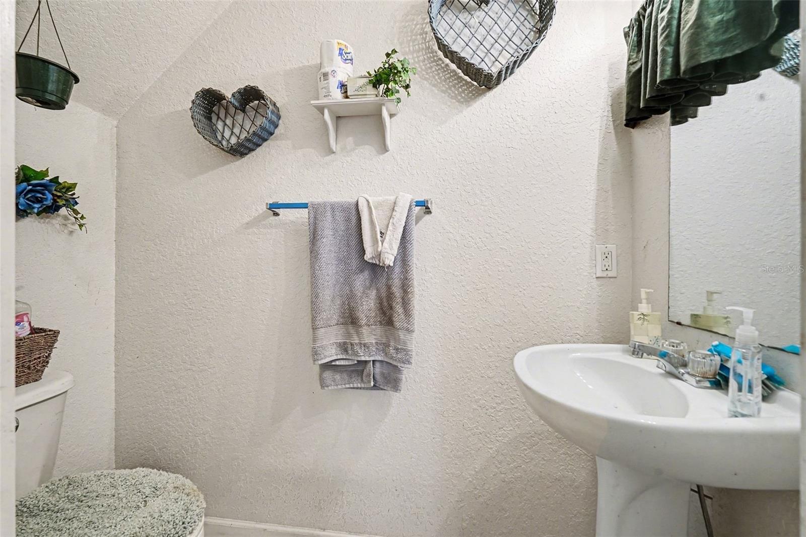 Image 14 of 30 For 16318 Parkstone Palms Court