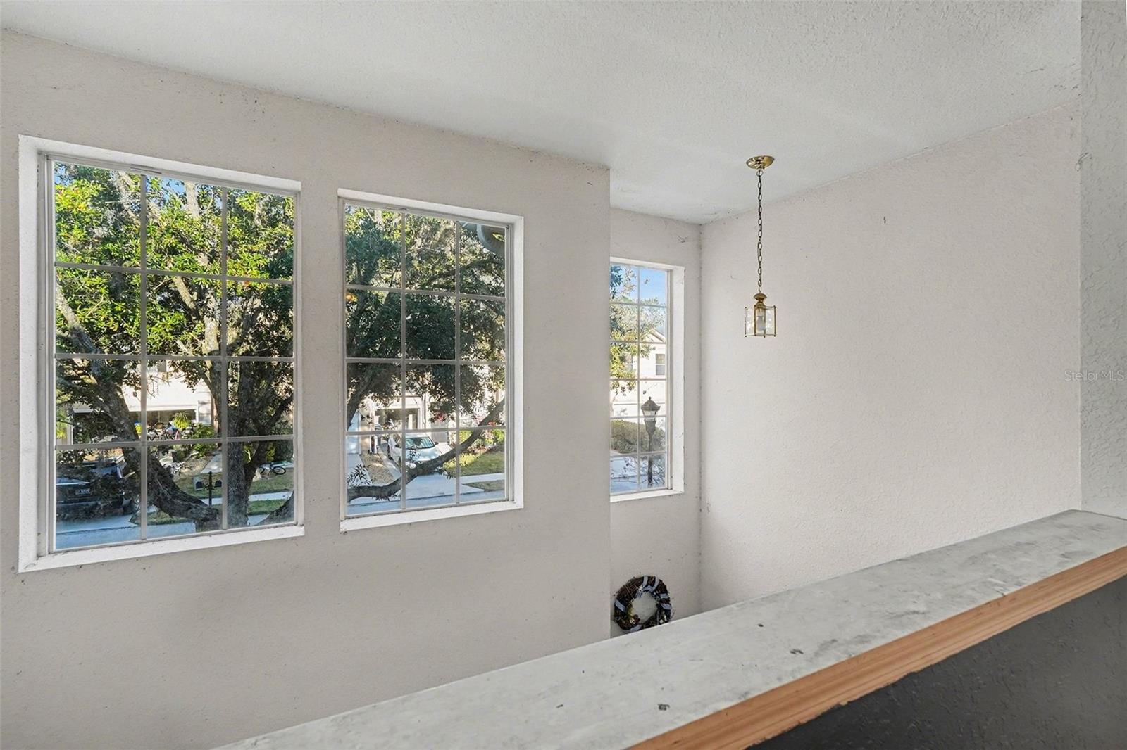 Image 15 of 30 For 16318 Parkstone Palms Court