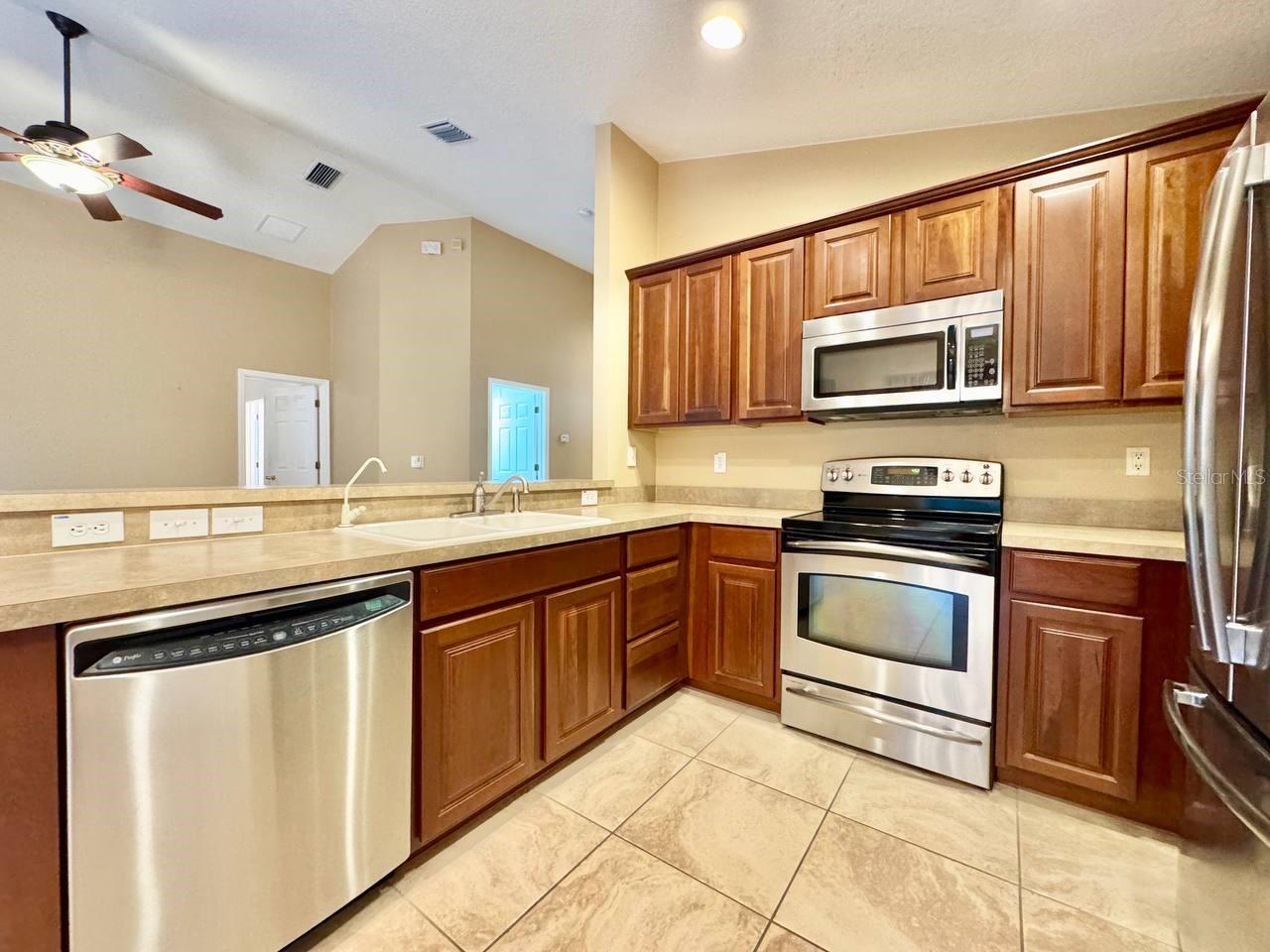 Image 9 of 34 For 5814 Sweet William Terrace