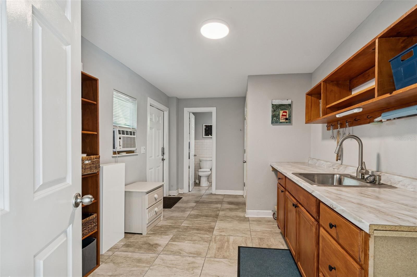 Image 44 of 71 For 2517 3rd Avenue N