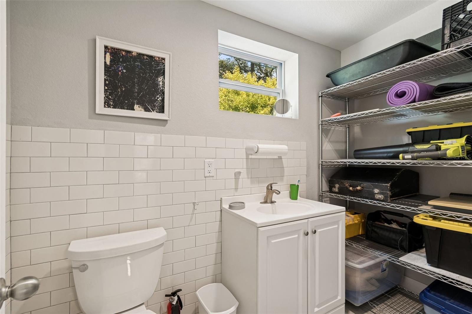 Image 46 of 71 For 2517 3rd Avenue N