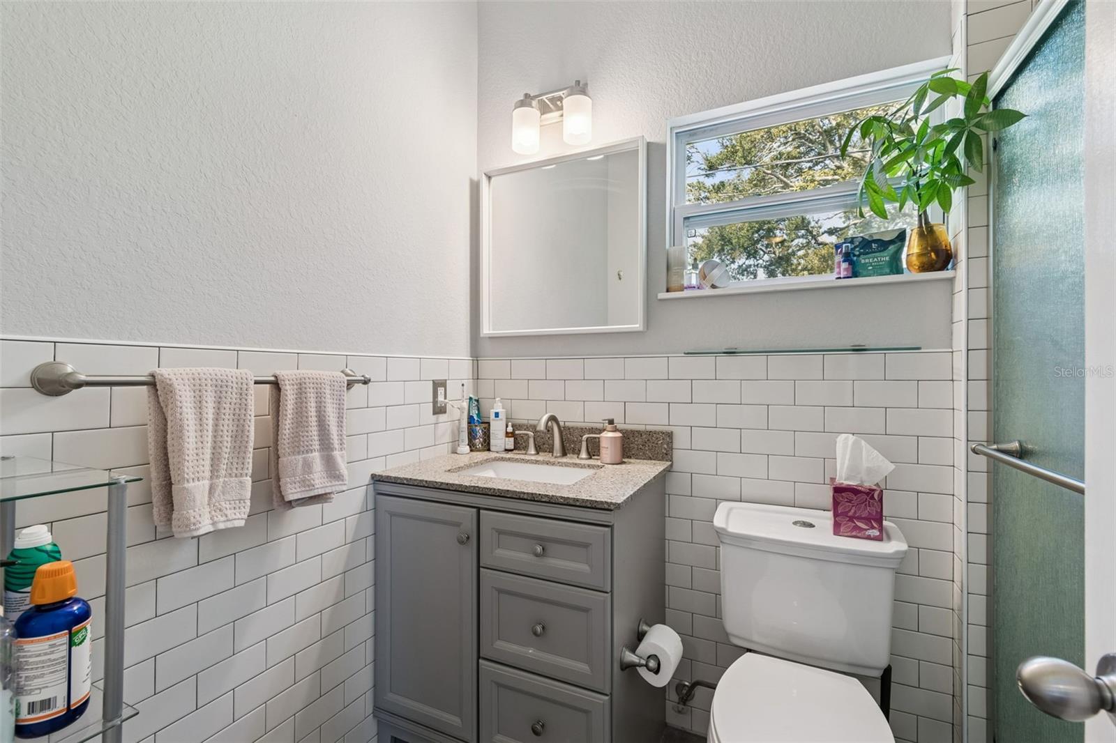 Image 65 of 71 For 2517 3rd Avenue N