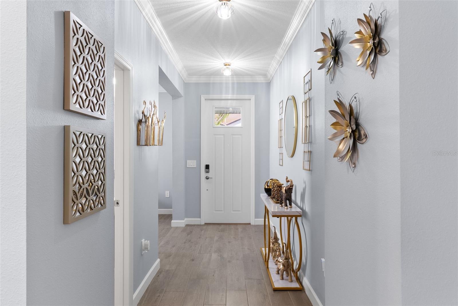 Image 5 of 45 For 17335 Holly Well Avenue