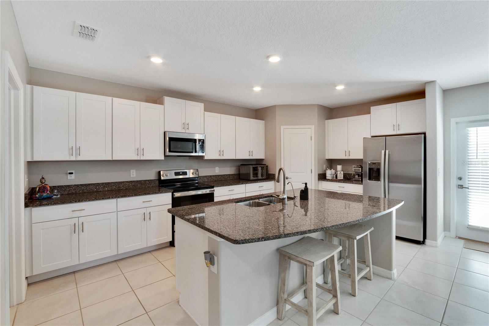 Image 32 of 90 For 3107 Oyster Cove Street