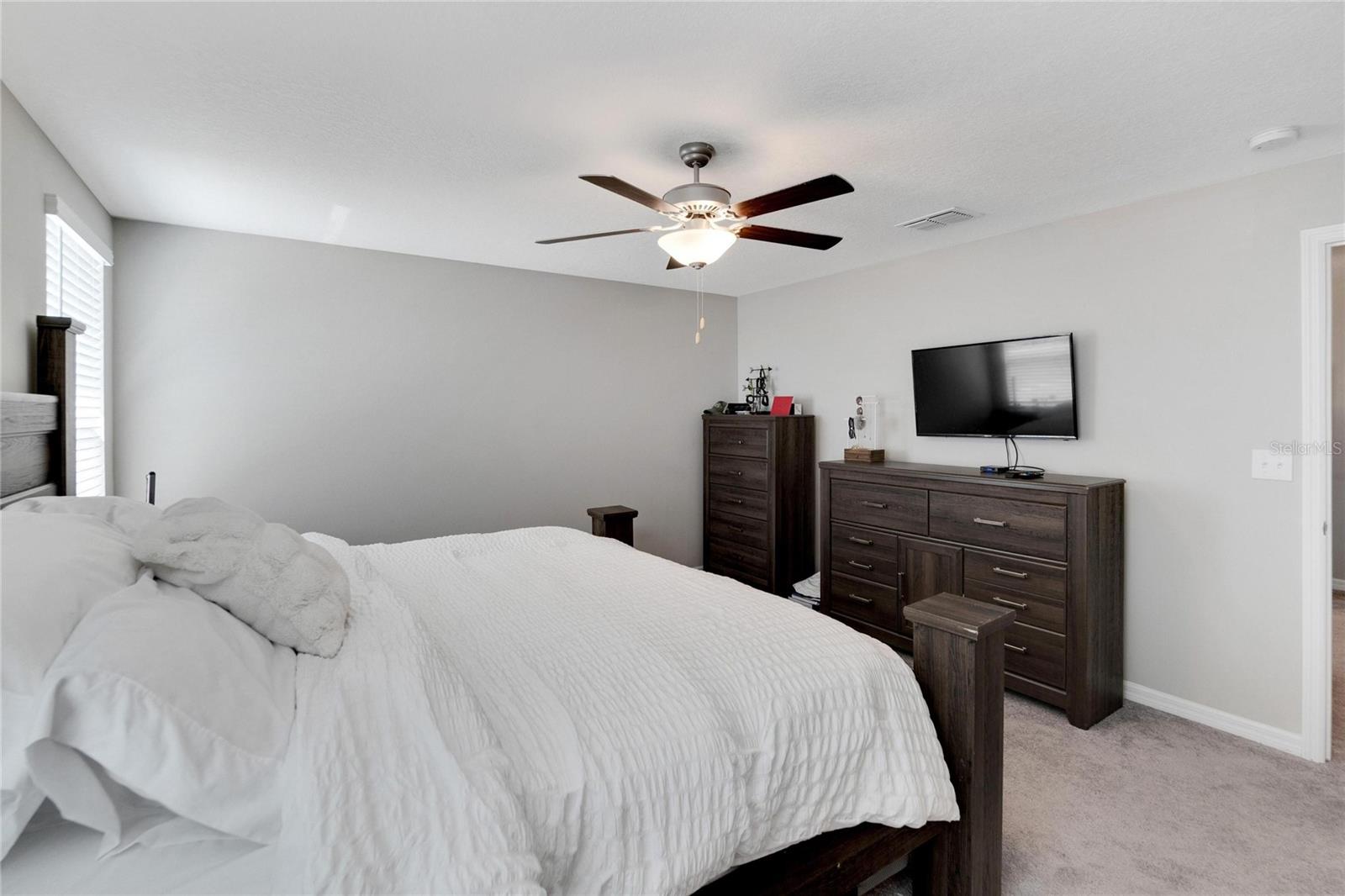 Image 43 of 90 For 3107 Oyster Cove Street