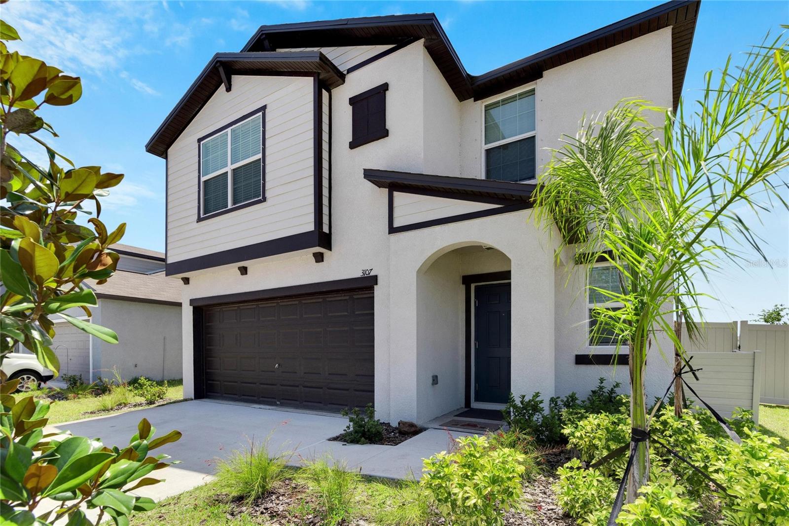 Image 5 of 90 For 3107 Oyster Cove Street