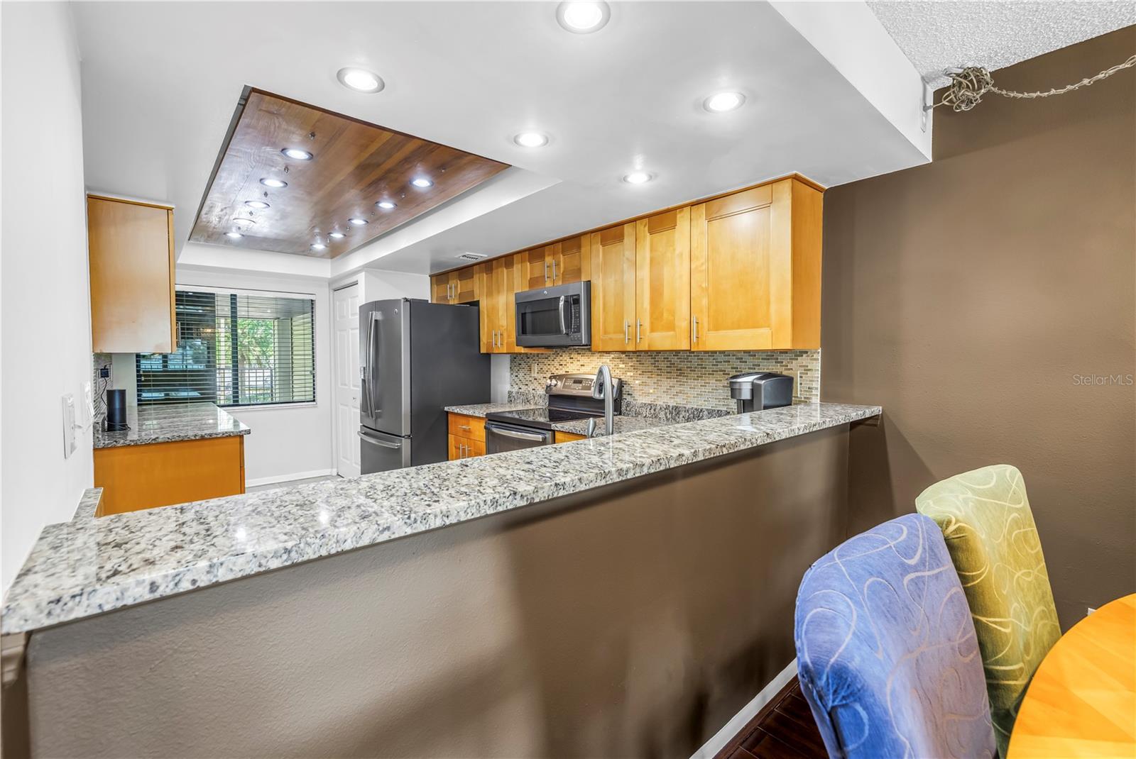 Image 13 of 55 For 650 Island Way 204