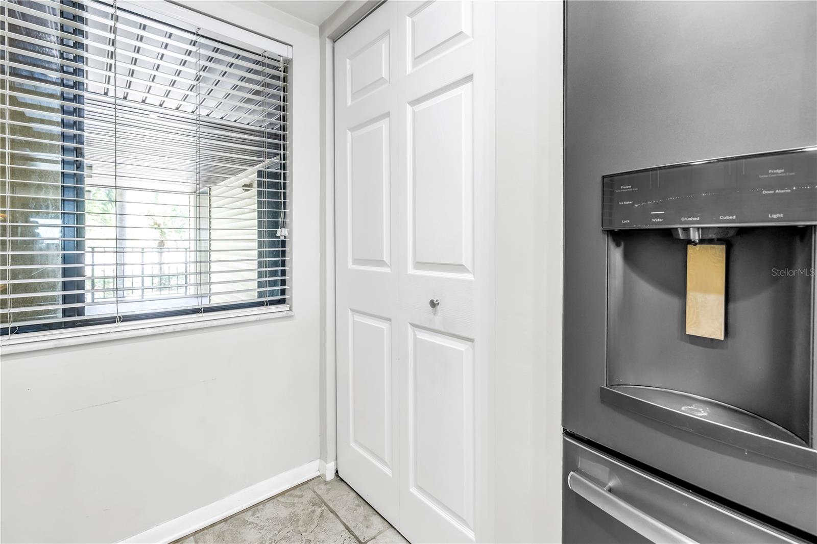 Image 16 of 55 For 650 Island Way 204