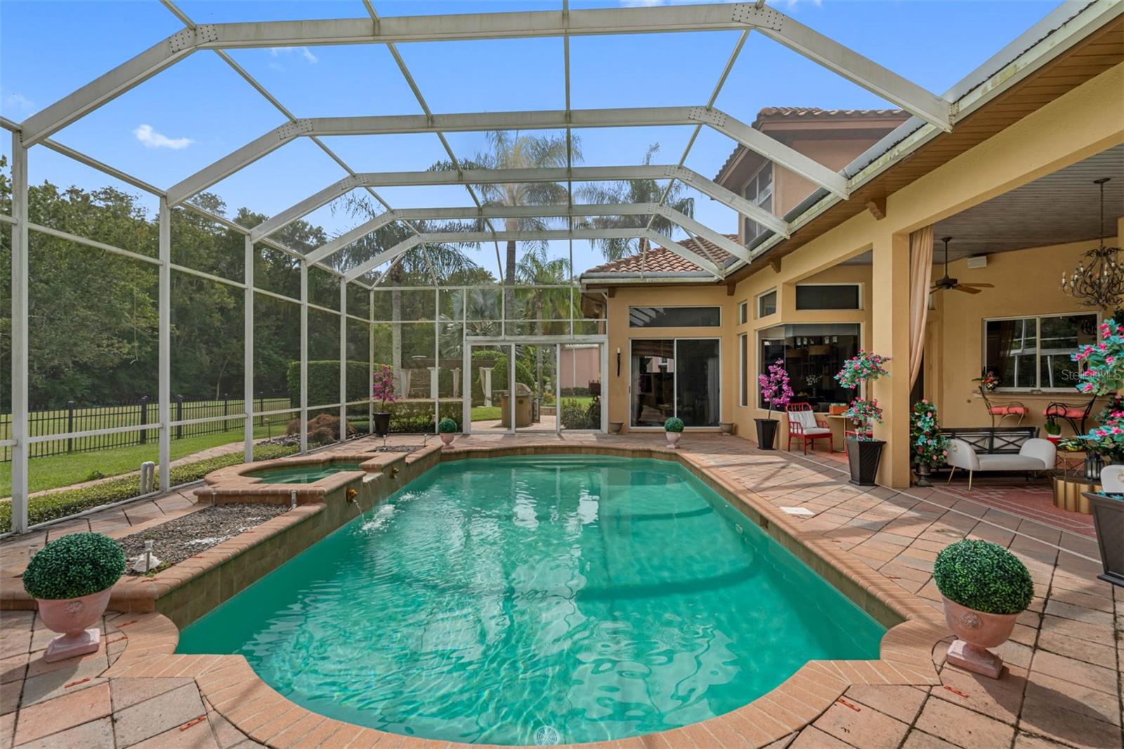 Image 47 of 52 For 531 Isleworth Close