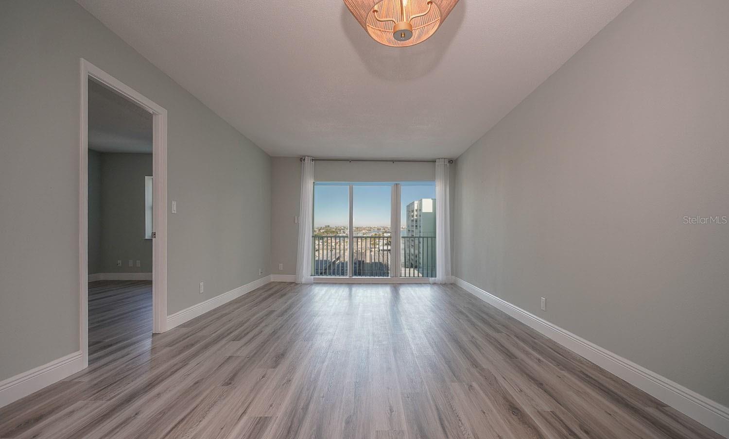 Image 8 of 51 For 400 64th Avenue 908